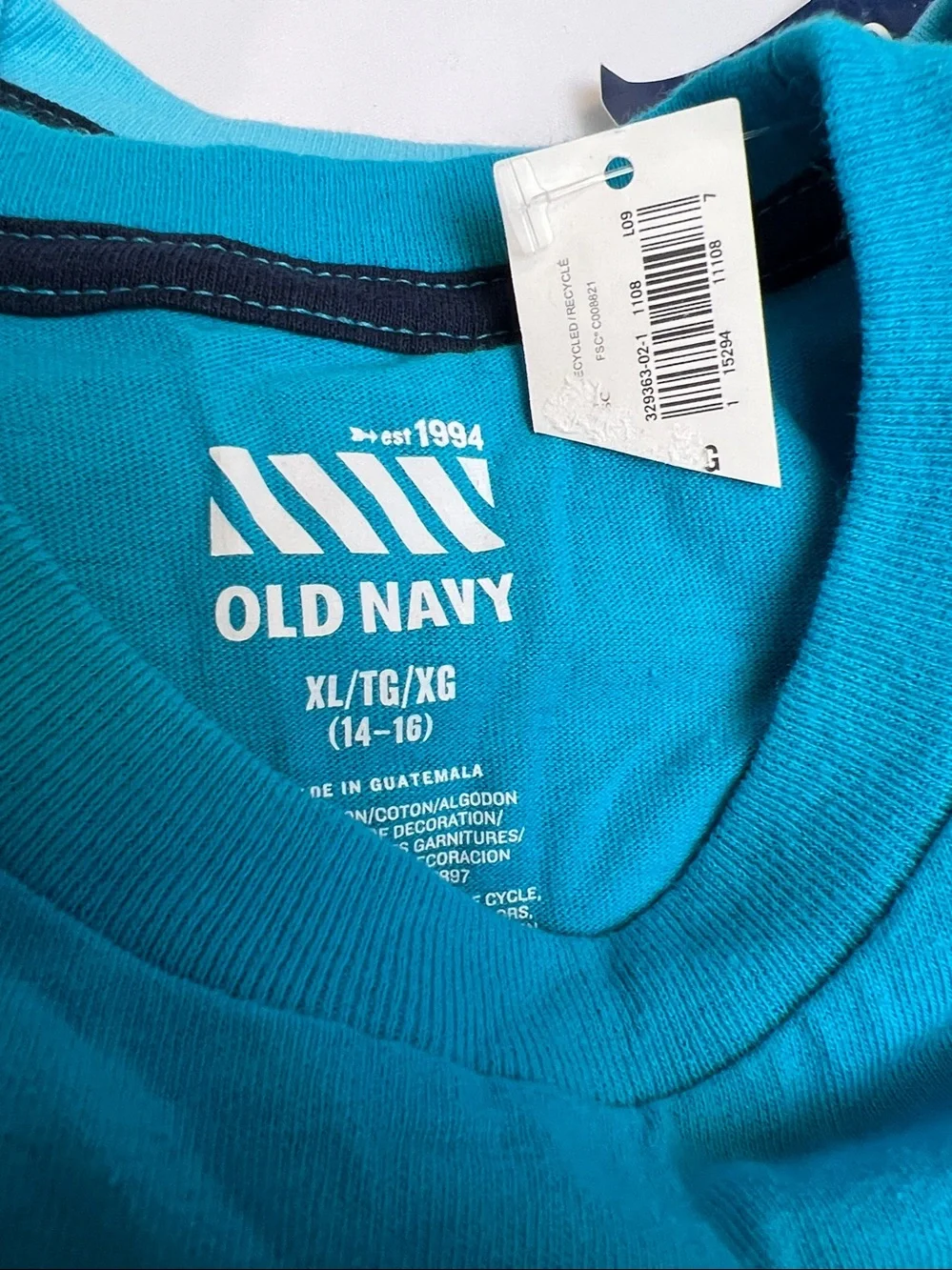 Old Navy questions leave